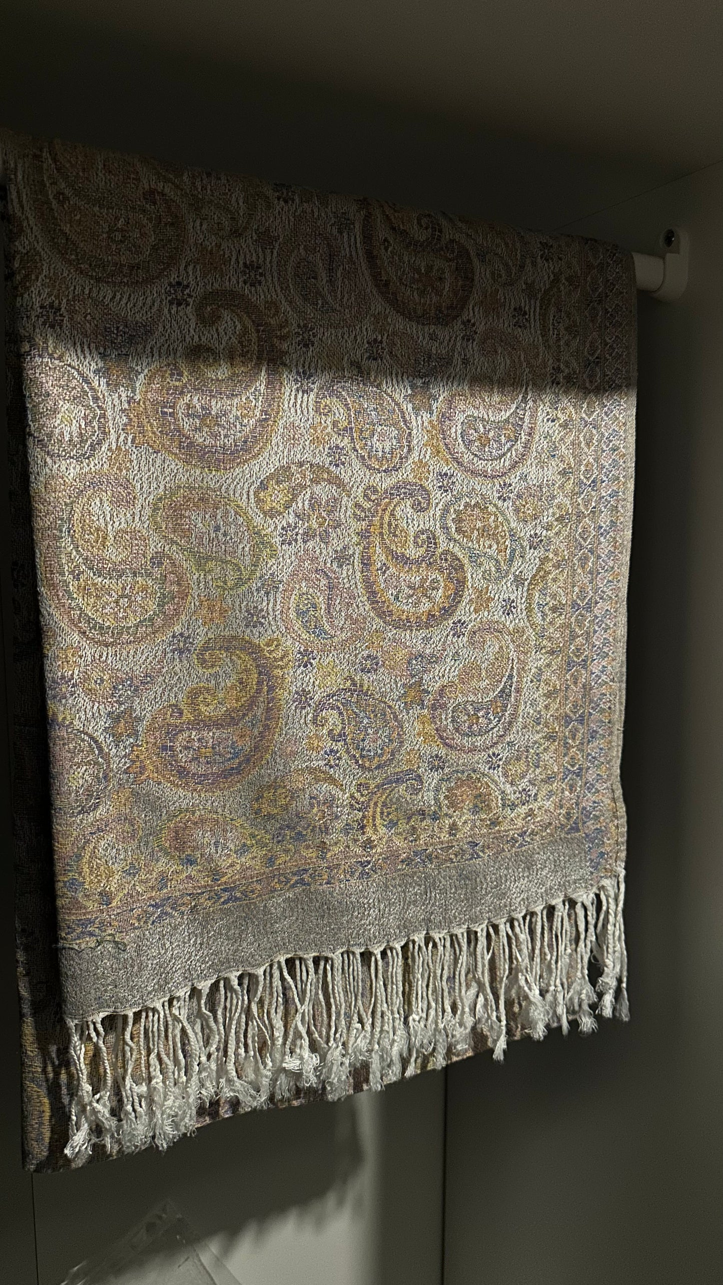 PASHMINA ILINA